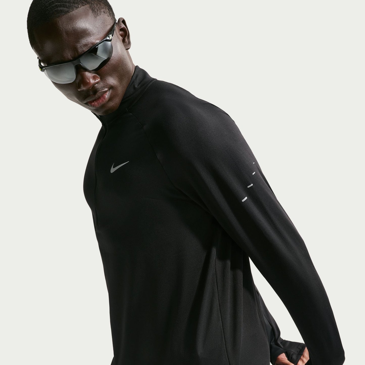 Nike Stride LS Tee | Black / Reflective Silver | Mens