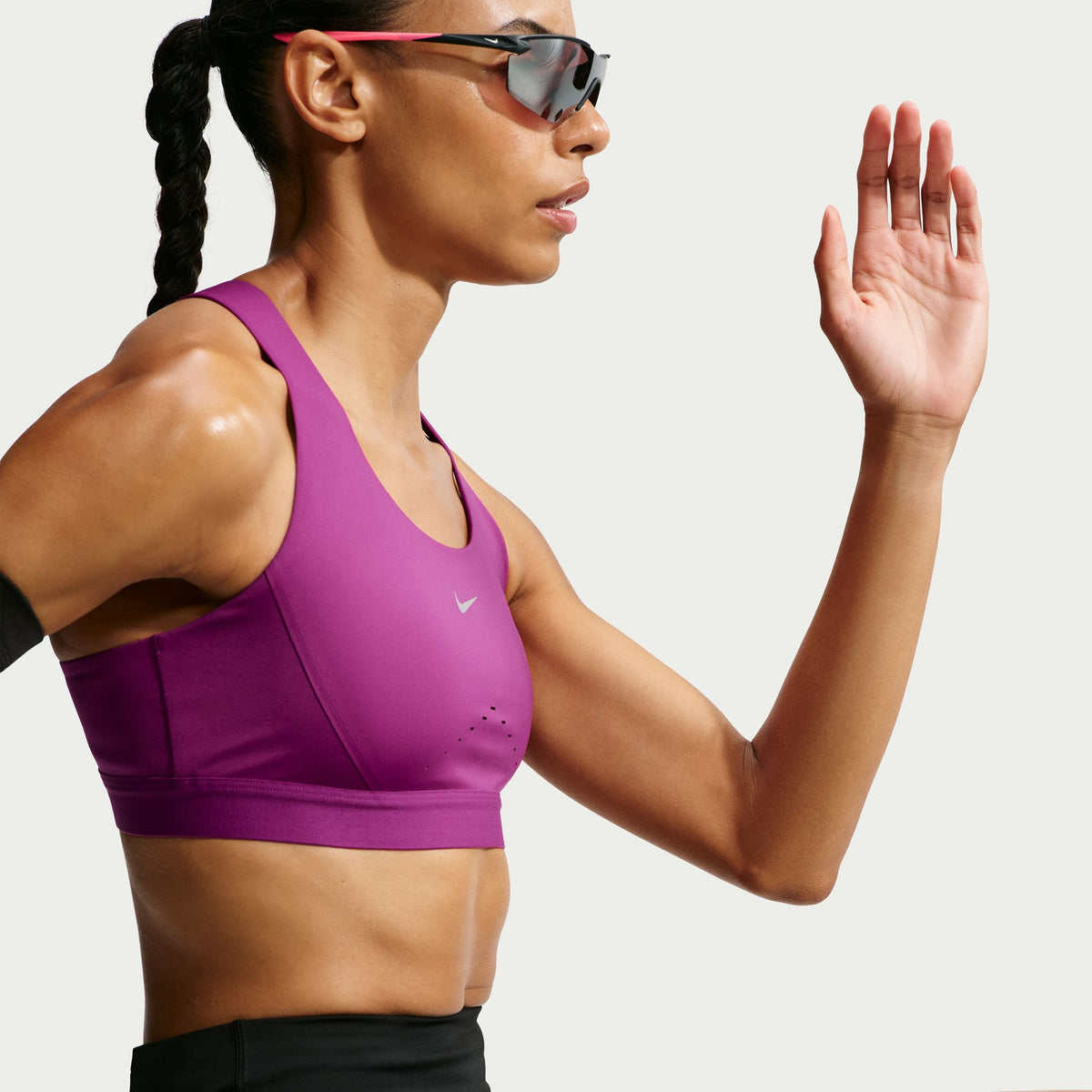 Nike Swift High Support Bra | True Berry | Womens