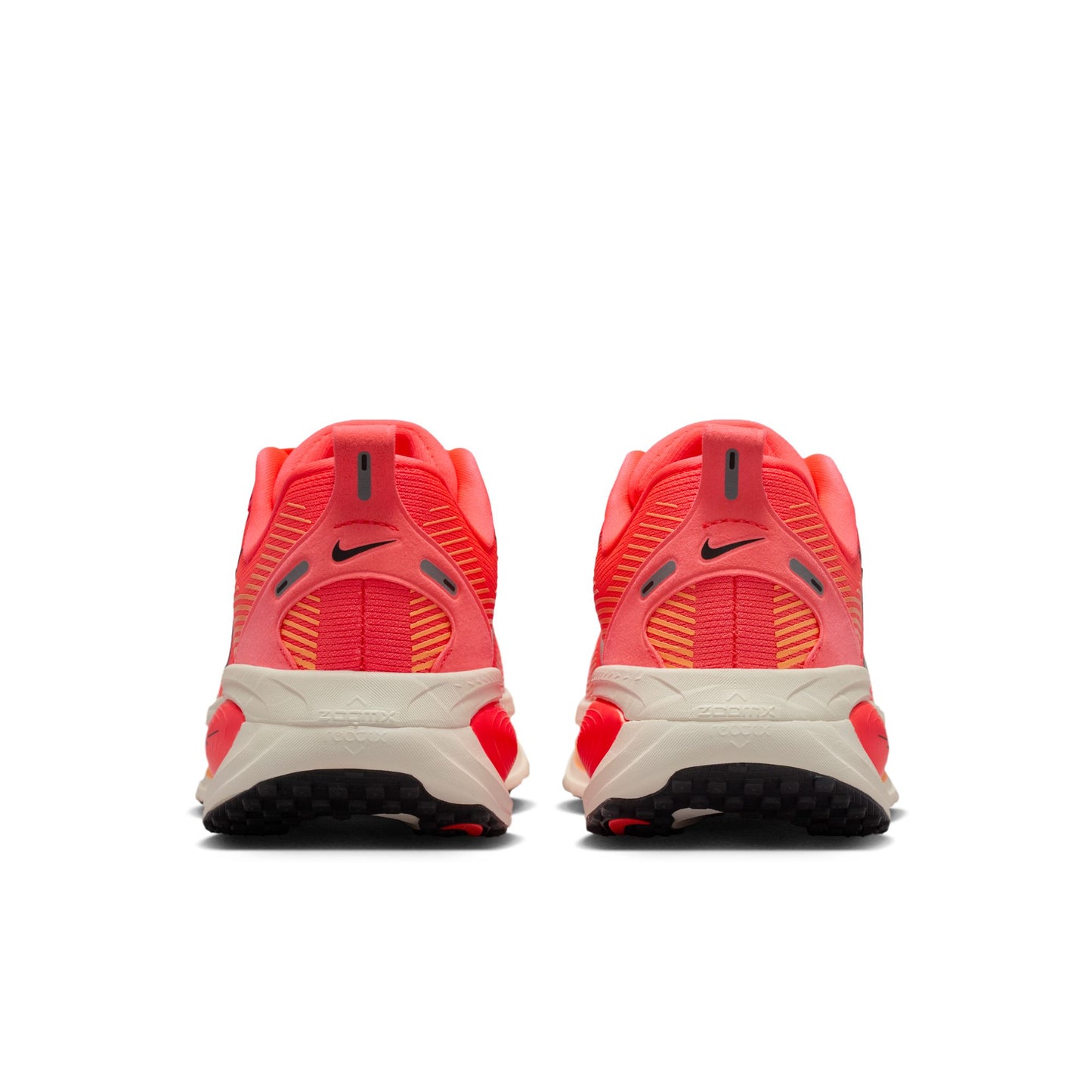 Nike Vomero 18 | Hot Lava / Black / Chalk / Orange Pulse | Womens