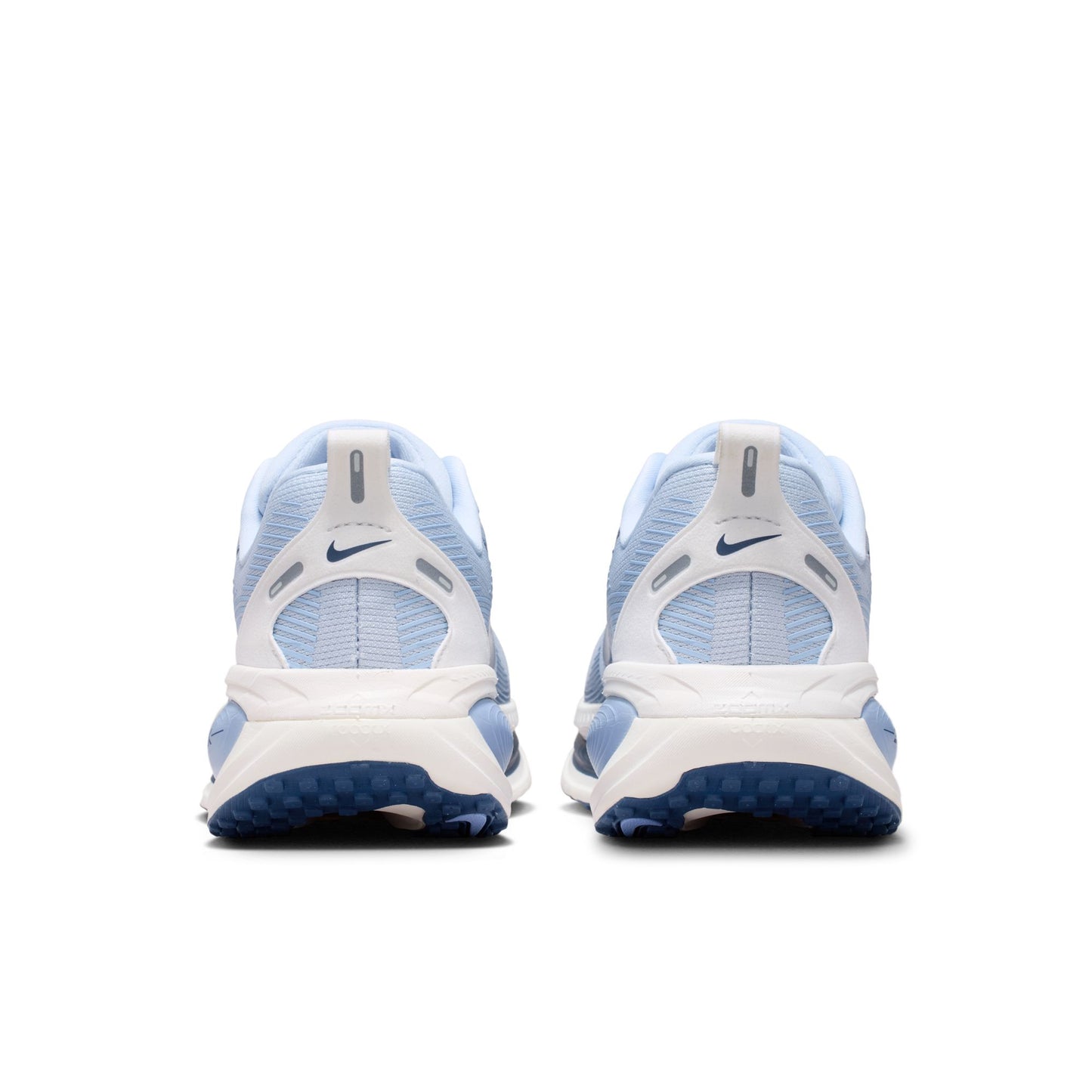 Nike Vomero 18 | Hydrogen Blue / Aluminum / Summit White / Mystic Navy | Womens