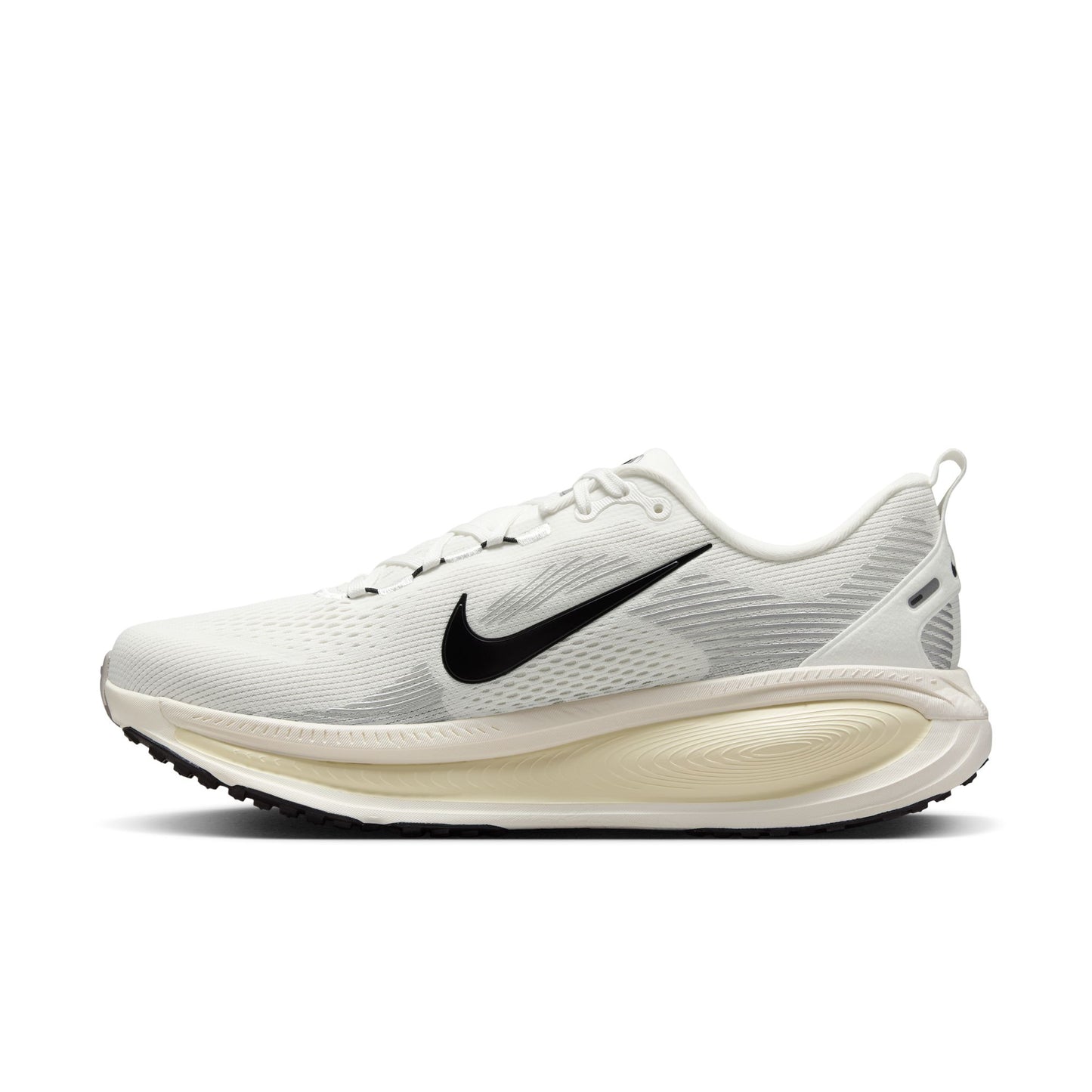 Nike Vomero 18 | Summit White / Black / Coconut Milk | Mens
