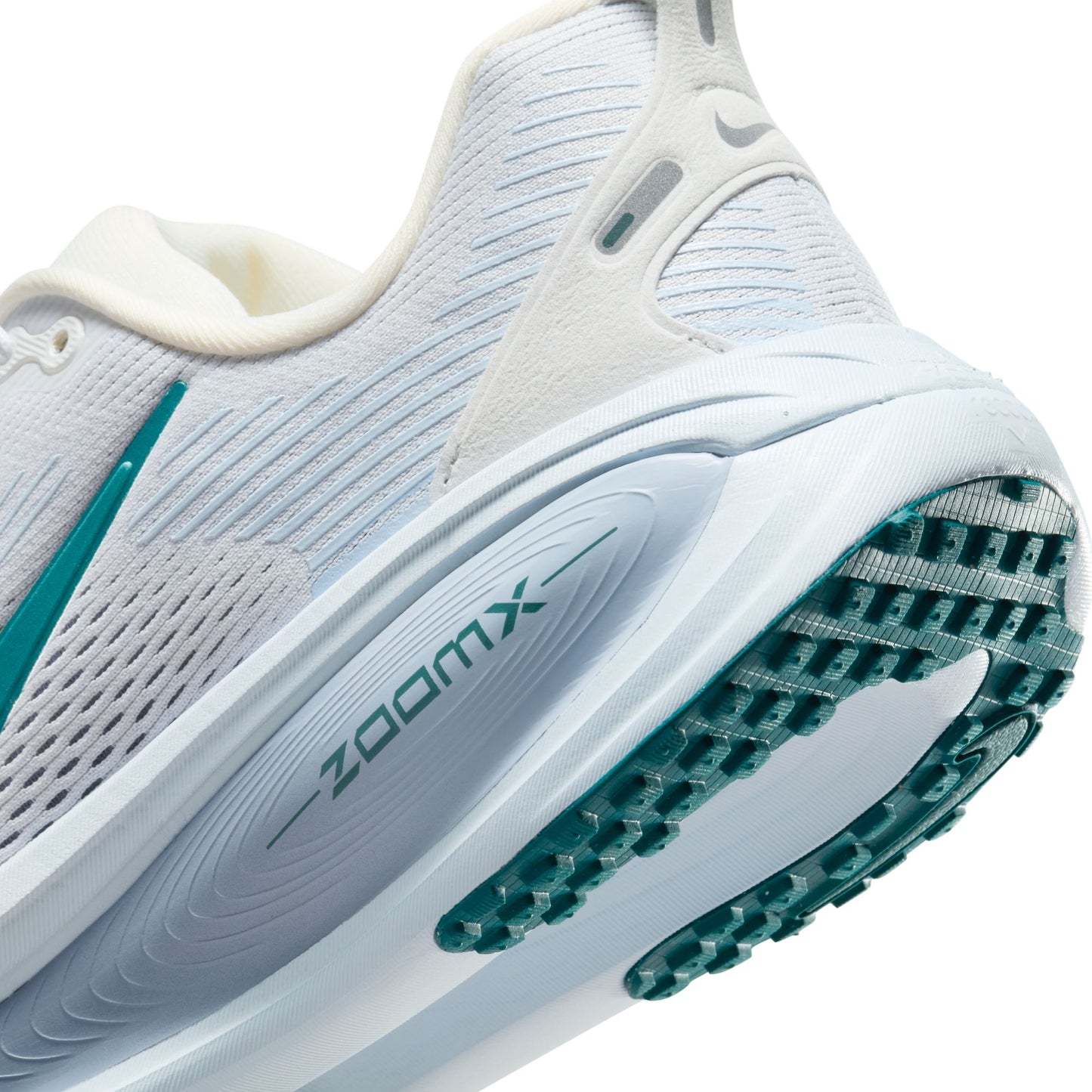 Nike Vomero 18 | Summit White / Geode Teal / Blue Tint | Womens