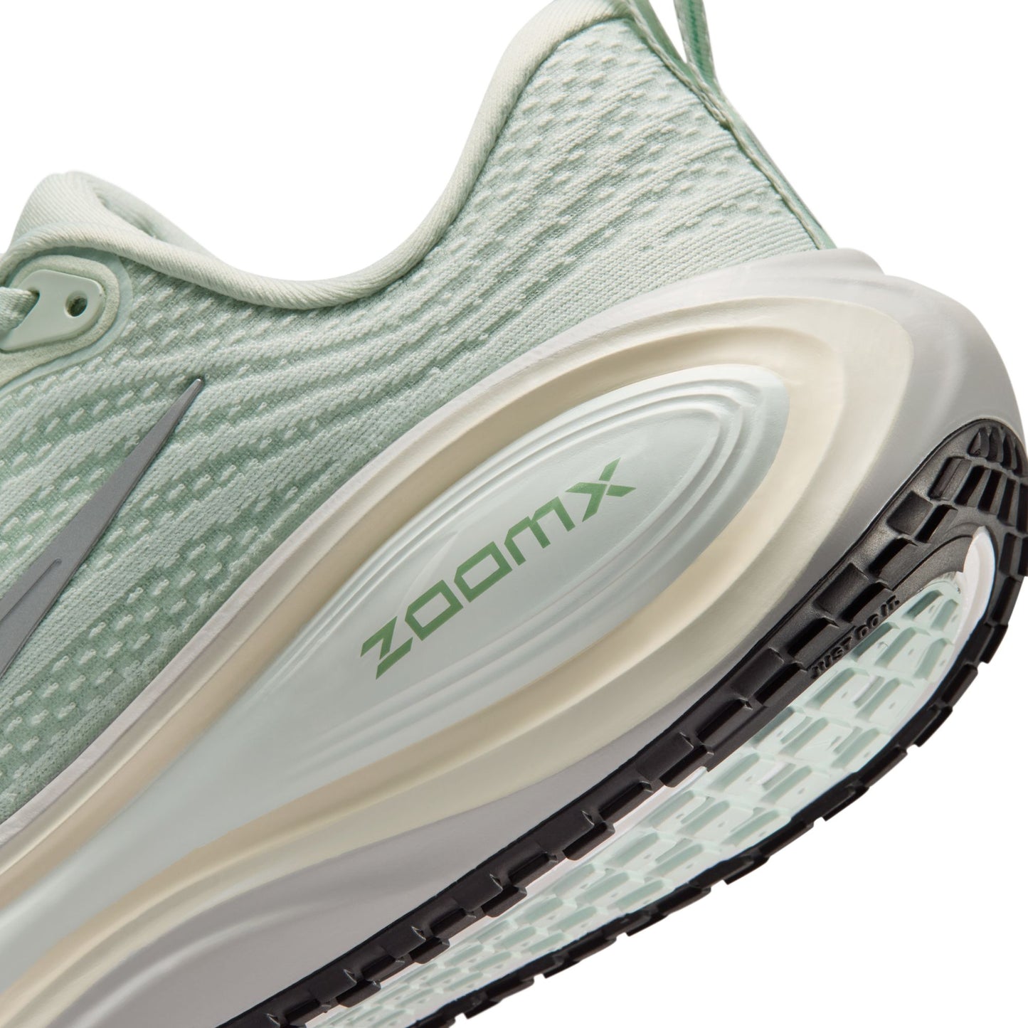 Nike Vomero Plus | Light Silver / Barely Green / Sea Glass / Metallic Silver | Womens