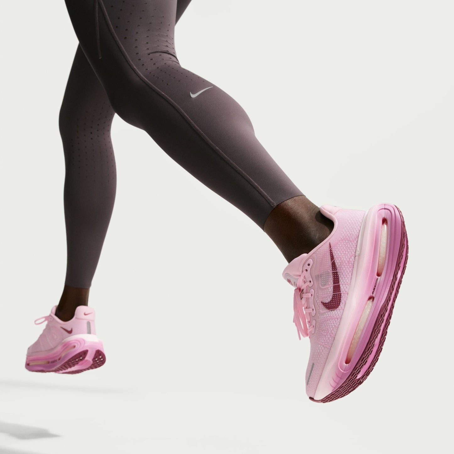 Nike Vomero Premium | Pink Foam / Pink Rise / Light Magenta / Pink Smoke | Womens
