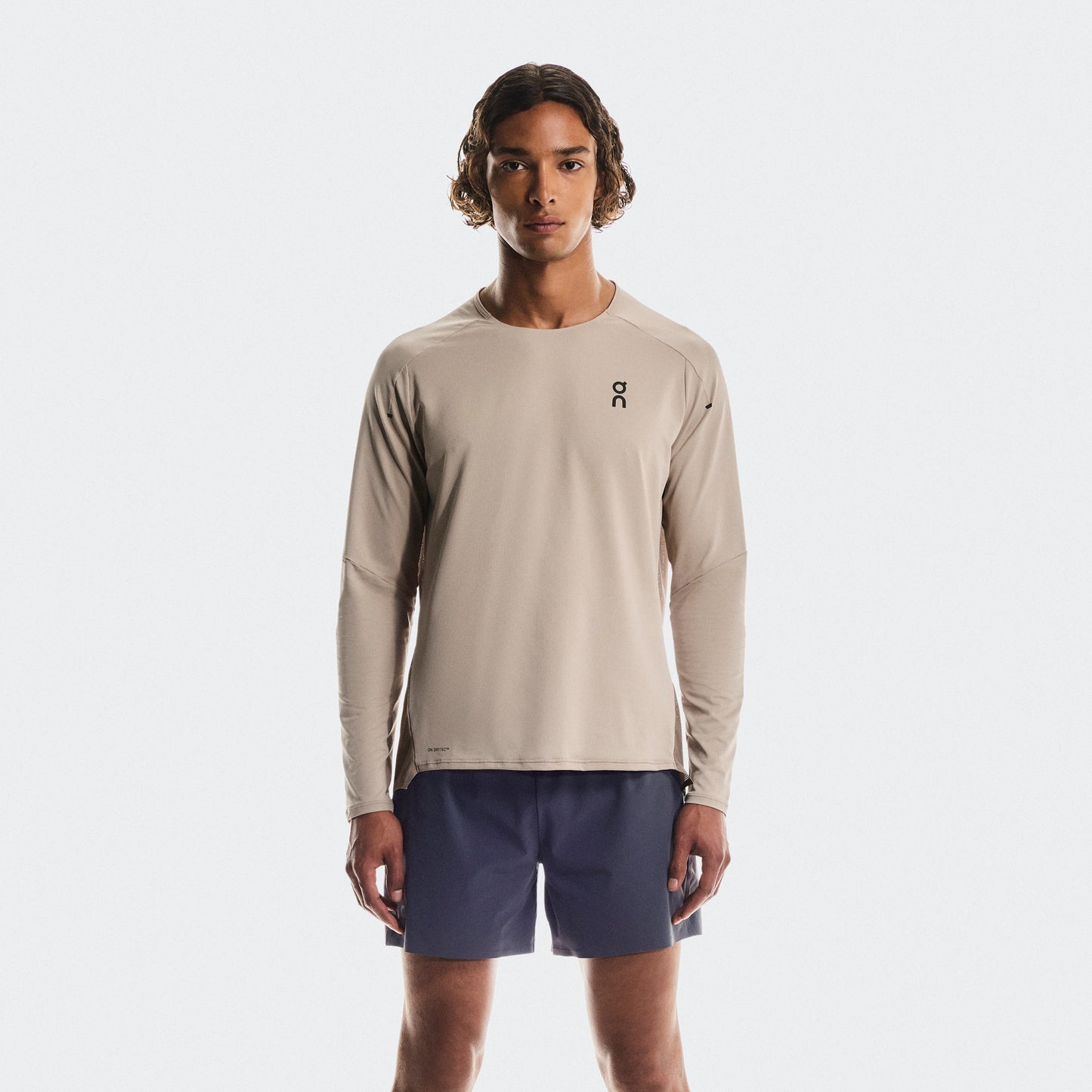 On Performance Long-T | Desert / Cinder | Mens