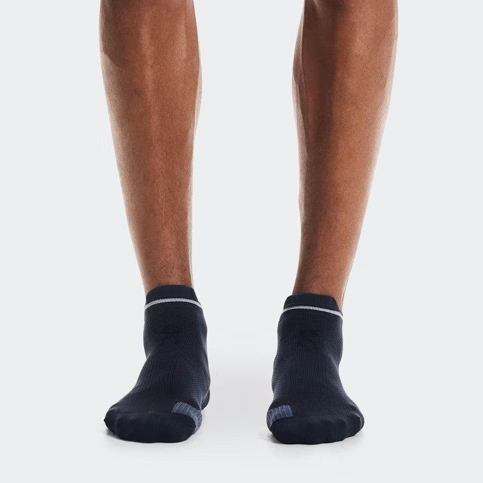 On Performance Run Sock Low | Navy / Navy