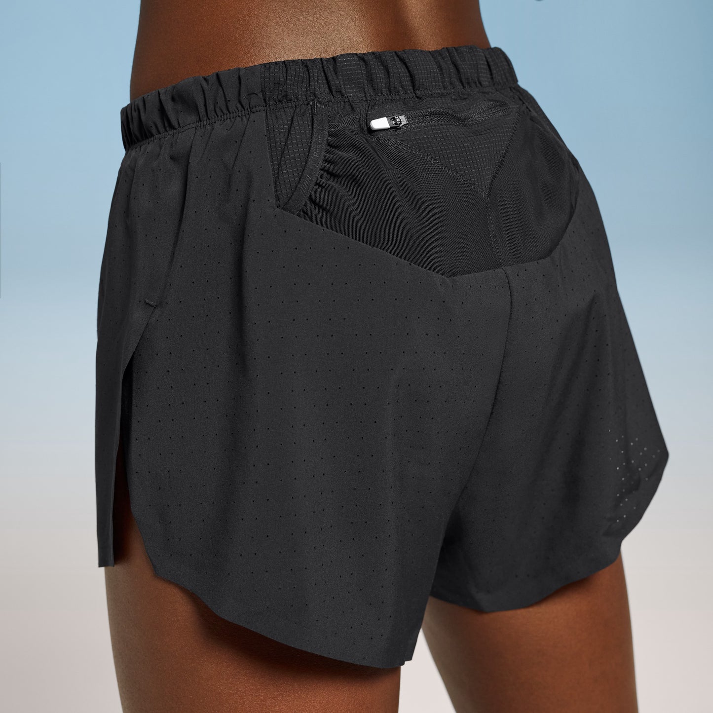 On Race Shorts | Black | Womens