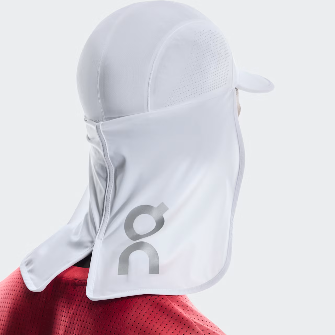 On Solar Cap | White