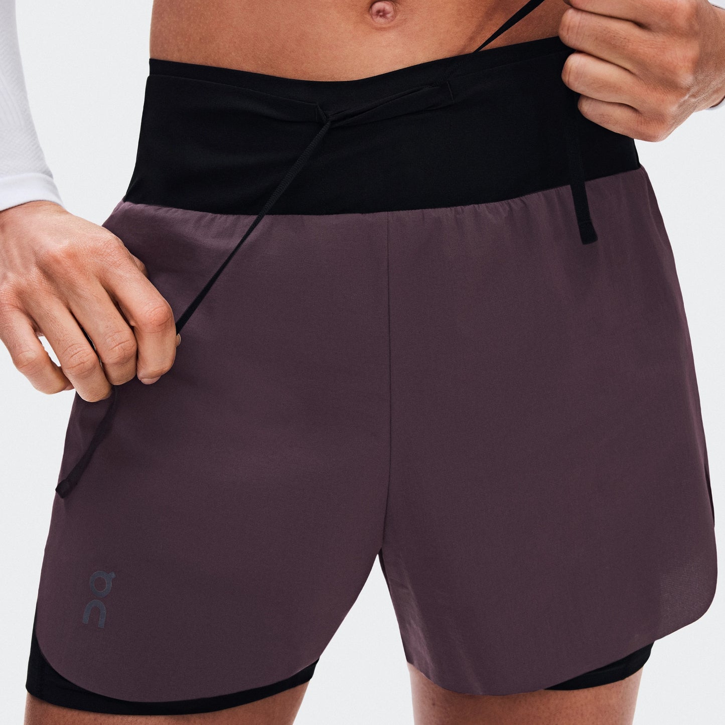 On Zero 2-in-1 Shorts | Urchin / Black | Womens