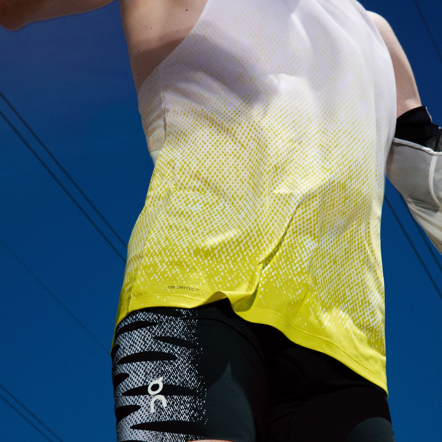 On Zero Singlet | White / Lime | Mens