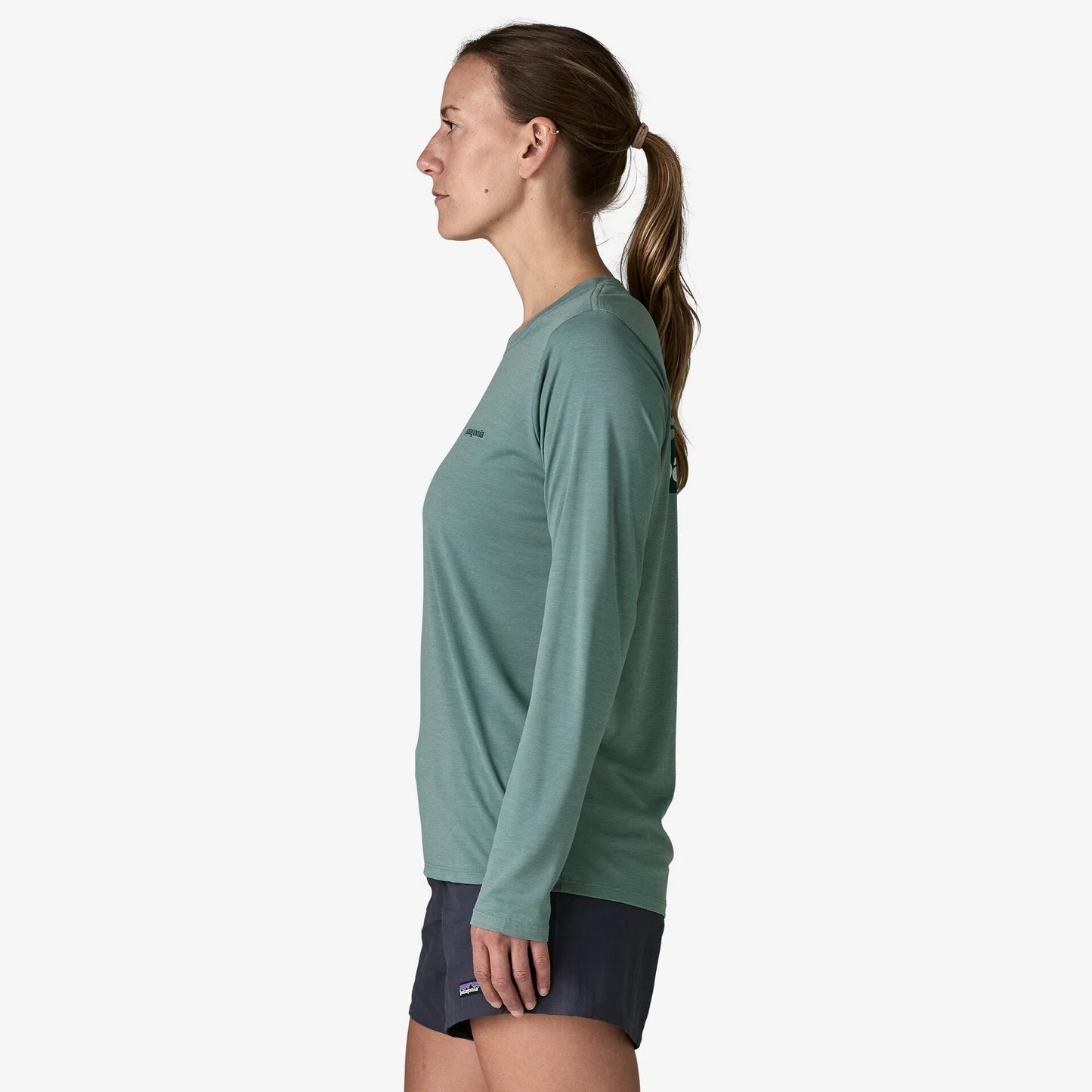 Patagonia Capilene Cool Daily Graphic L/S Shirt | Boardshort Logo: Blue Sage X-Dye | Womens