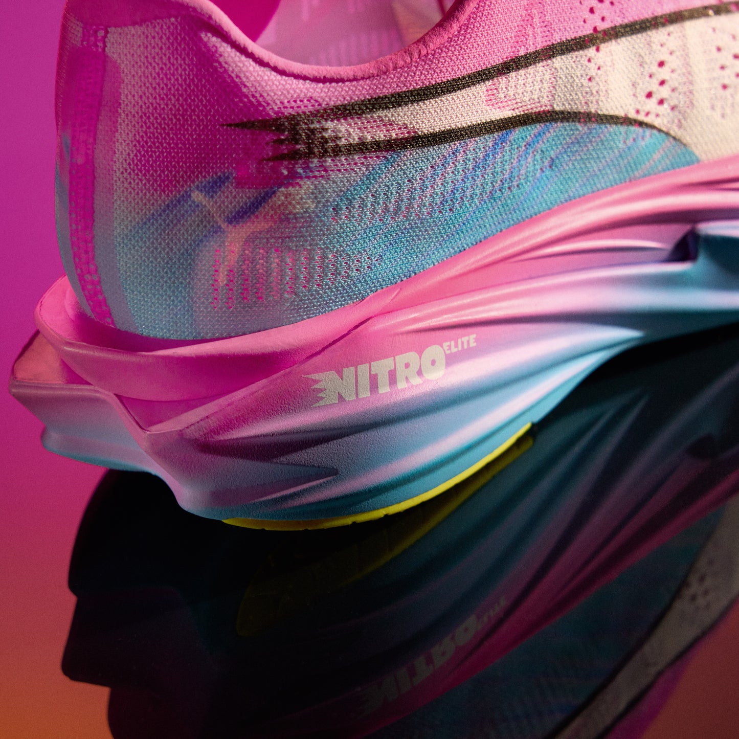 Puma Deviate NITRO Elite 4 ST | Poison Pink / Yellow Alert / Bright Aqua | Mens