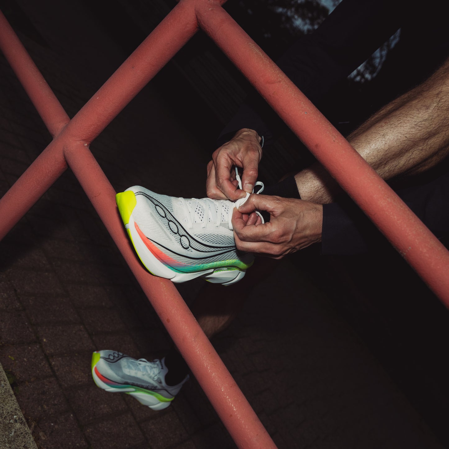 Saucony Endorphin Elite 3 | White / Multi | Unisex