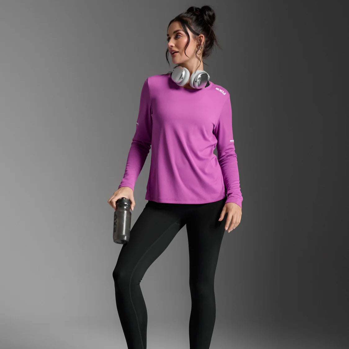 2XU Aero Long Sleeve Tee | Hyper Violet / White Reflective | Womens
